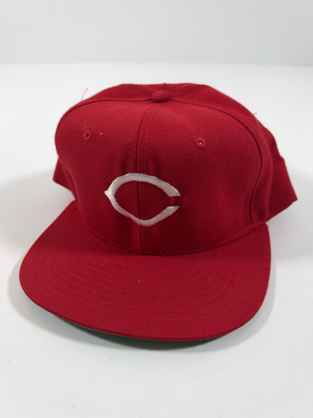 Vintage Cincinnati Reds Hat Cap Strap Back One Size Red MLB Baseball New Era